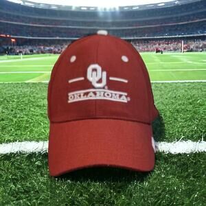 Oklahoma Sooners Vintage The Game Red/White Baseball Cap/Hat Size Large/X-Large